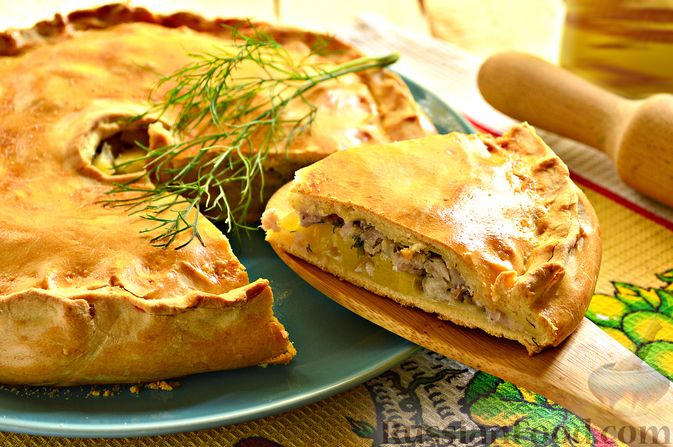 Пирог с мясом и картофелем